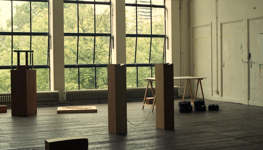 <p>2013/14<br />
Semantic Shift Parcour</p>
